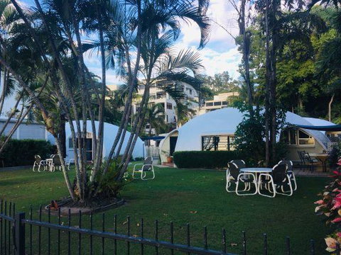 Casablanca Dome Trinity Beach - Accommodation BNB 0