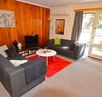 Cedar Holiday Units - Apartment 4 - Accommodation BNB