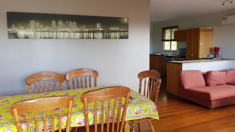 Cedar Lookout - Accommodation BNB 3