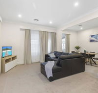 Central and Charming on Wallace - Accommodation BNB