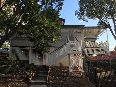 Central Cottage - Accommodation BNB 2