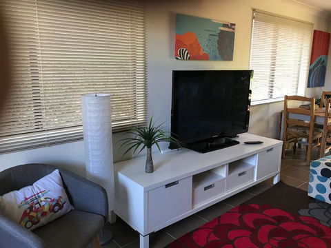 Central Gold Coast 3 Double Bedroom Apartment - Accommodation BNB 0