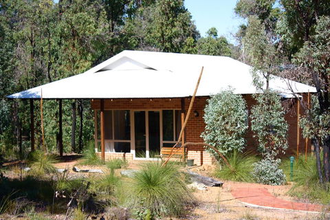 Chalets On Stoneville - Accommodation BNB 0