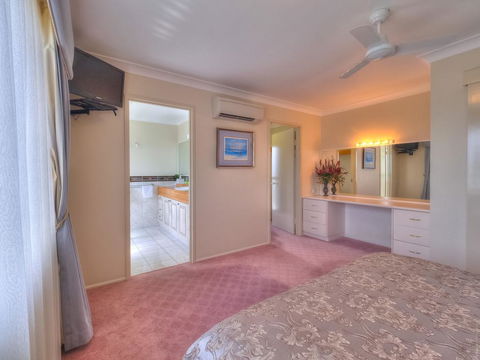Charlton Apartments On The Esplanade - Accommodation BNB 1