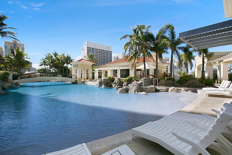 Chevron Renaissance By GCHS - Accommodation BNB 1
