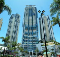 Chevron Renaissance by GCHS - Accommodation BNB