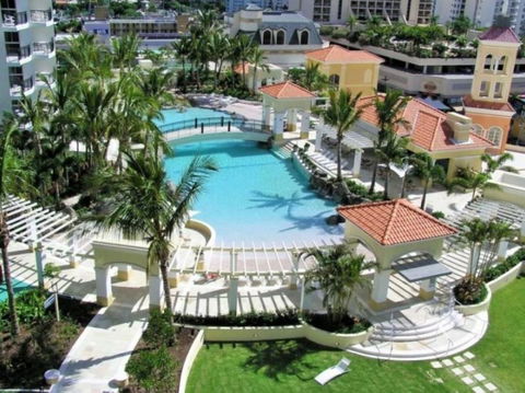 Chevron Renaissance Towers - Accommodation BNB 0