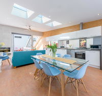 Chic East Sydney Pad - Accommodation BNB