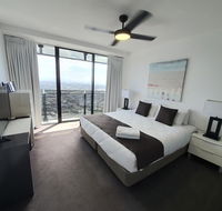 Circle On Cavill 2316 - Accommodation BNB