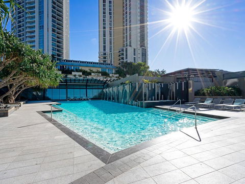 Circle On Cavill 52nd Floor Spacious Skyhome Apartment - Accommodation BNB 3