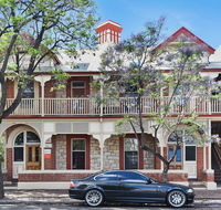 City Apartments at Cecil Mansions - Accommodation BNB