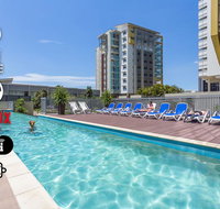 CITY PENTHOUSE  Views Wine Pool Gym Netflix - Accommodation BNB