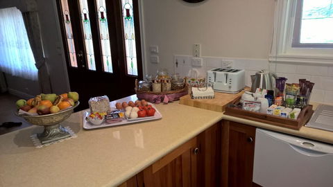 Cleggett Estate Holiday Cottage - Accommodation BNB 2