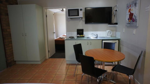 Cleveland Motor Inn - Accommodation BNB 1