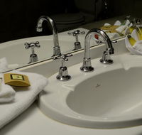 Club Inn Motel - Accommodation BNB
