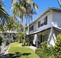 Coco Bay Resort - Accommodation BNB