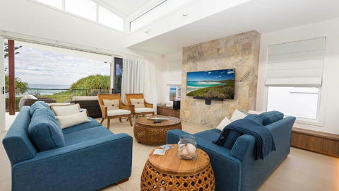 Coco De Mer Beach Villa - Accommodation BNB 1