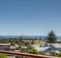 Coffs Jetty Beach House - Accommodation BNB