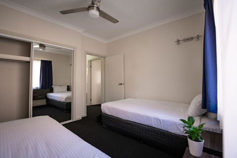 Comfort Inn And Suites Robertson Gardens - Accommodation BNB 2
