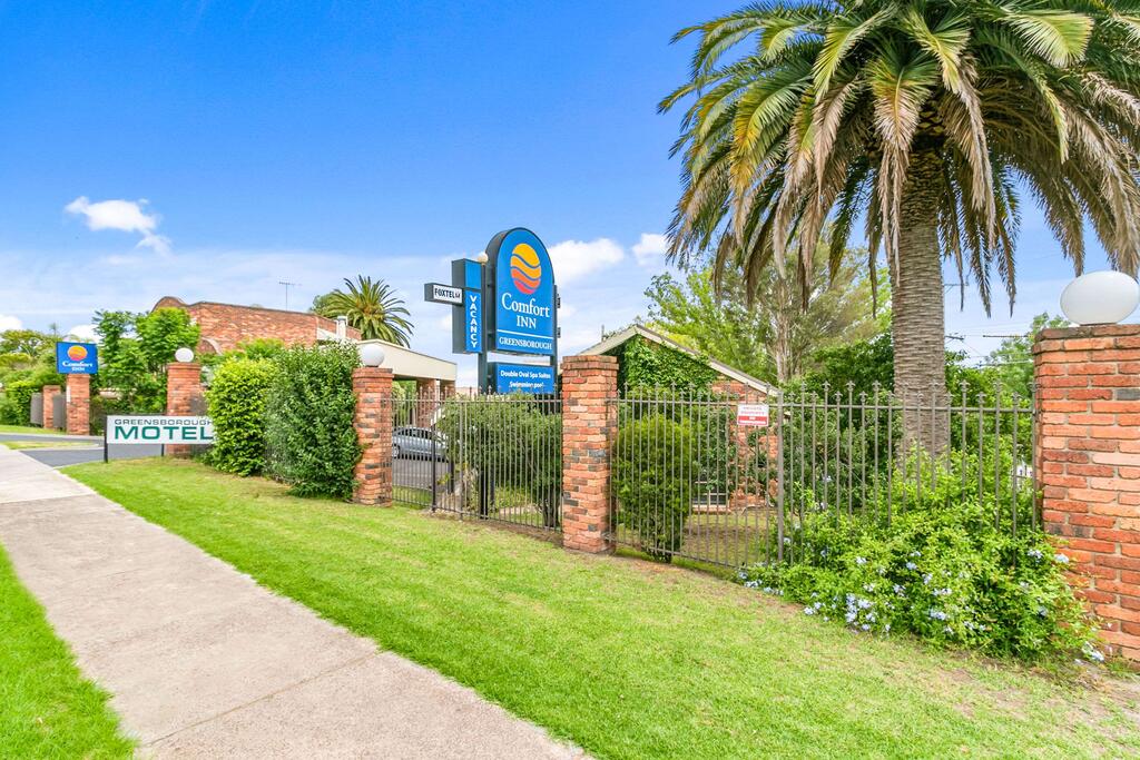 Macleod West VIC Accommodation BNB