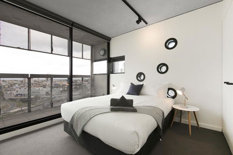 Complete Host Guild Apartments - Accommodation BNB 3