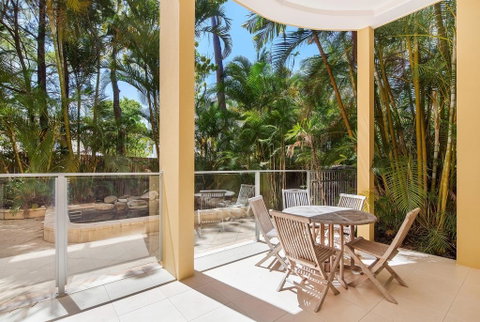 Contemporary & Luxurious, Little Cove - Accommodation BNB 2
