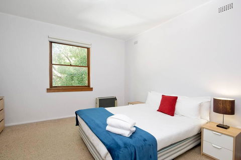 Cosy 2BR Plus Parking In Nth Sydney - Accommodation BNB 2