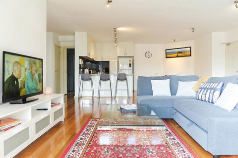 Cosy Apartment Near Racecourse - Accommodation BNB 0