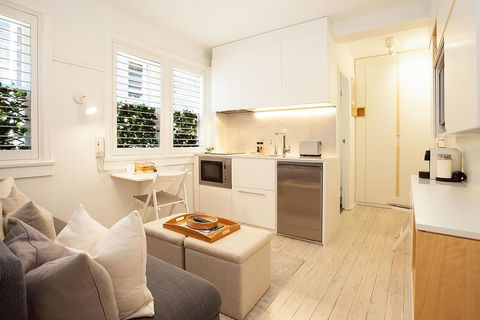 Cosy Flat In Art Deco Building Minutes From City - Accommodation BNB 0