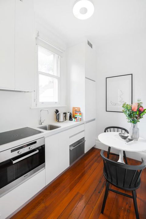 Cosy Nook In Inner-city Victorian Mansion - Accommodation BNB 3
