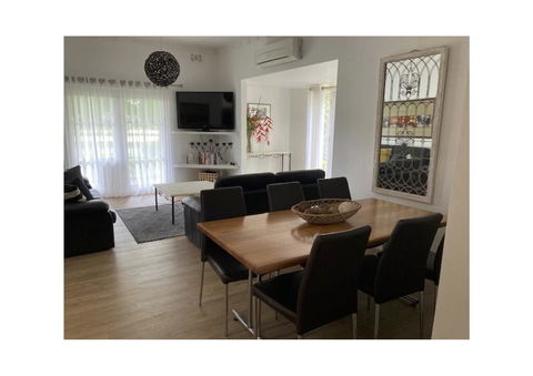 Country Retreat - Accommodation BNB 1