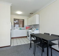 Cozy South Perth Unit next to Perth Zoo - Accommodation BNB