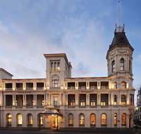 Craig's Royal Hotel - Accommodation BNB