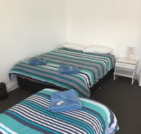 Crown Inn Hotel - Accommodation BNB