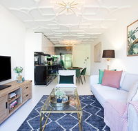 CROWN JEWEL - Hosted by L'Abode Accommodation - Accommodation BNB