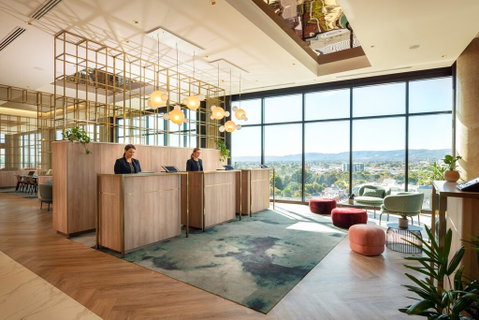 Crowne Plaza Adelaide - Accommodation BNB 1