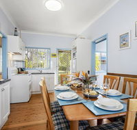 Crystal Blue - views across the bay - Accommodation BNB