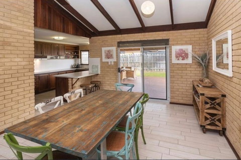 Crystal Shores - Quindalup - Accommodation BNB 2