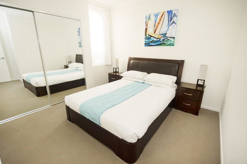 Curtis Central Apartments - Accommodation BNB 1