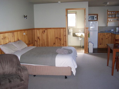 D'Altons Resort - Accommodation BNB 2