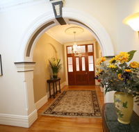 Darcy's Hotel - Accommodation BNB