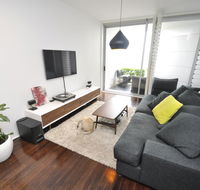 Darlinghurst Self-Contained Modern One-Bedroom Apartment 313 BUR - Accommodation BNB