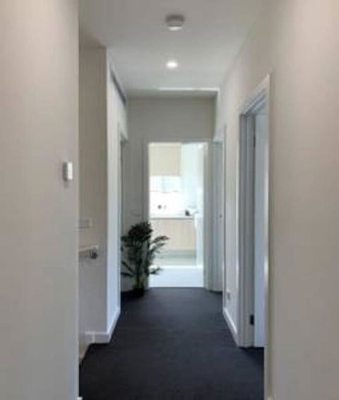 Delicate And Peaceful Bundoora Townhouse 10 - Accommodation BNB 3