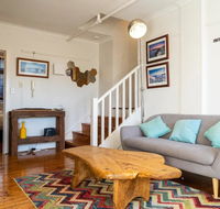 Delightful 3 Bedroom Apartment near Chapel Street in St Kilda - Accommodation BNB