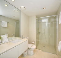 Deluxe Private Apartment in Surfers Paradise - Accommodation BNB