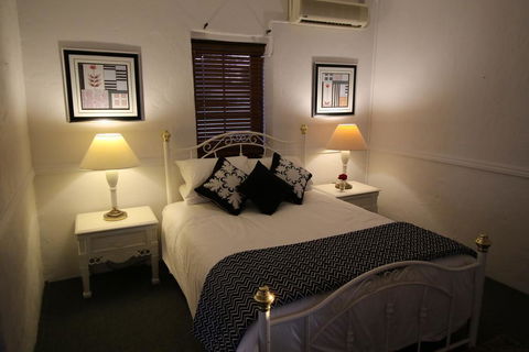 Dempster Cottage - Accommodation BNB 2