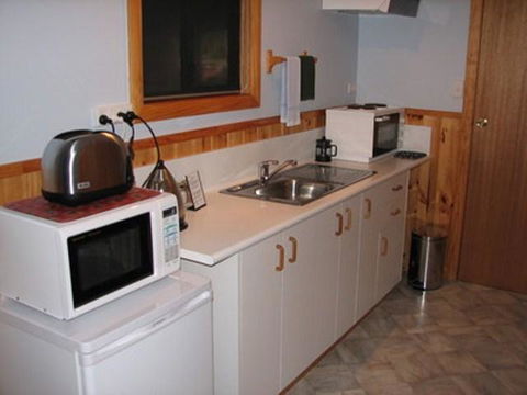 Derwent Bridge Chalets & Studios - Accommodation BNB 3