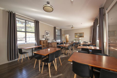 Diana Alpine Lodge - Accommodation BNB 2
