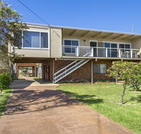 Dolphin Breeze - fully fenced and pet friendly - Accommodation BNB