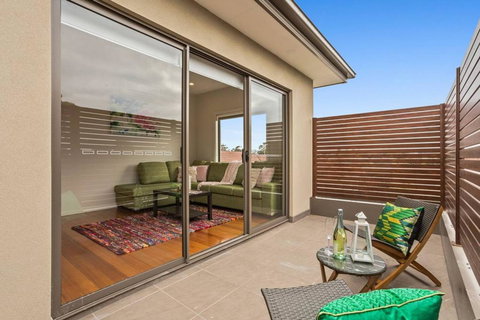 Dromana Beach House For Two Families. - Accommodation BNB 3